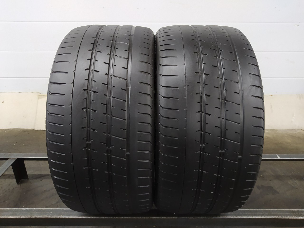 Летняя резина 255 18. Potenza s001. Goodyear Eagle f1 Asymmetric 3 275/40 r18 99y. Шина Jinyu yu63 255/40 r18 99y. Pirelli PZERO 255/40 r18 99y.